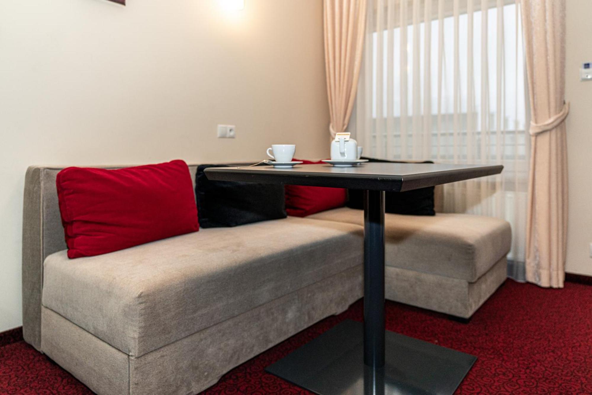 Hotel Soray Величка Екстер'єр фото